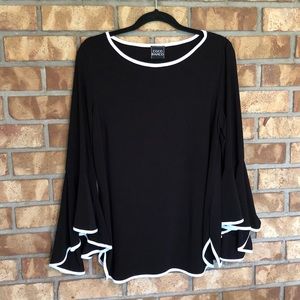 Elegant black and white blouse